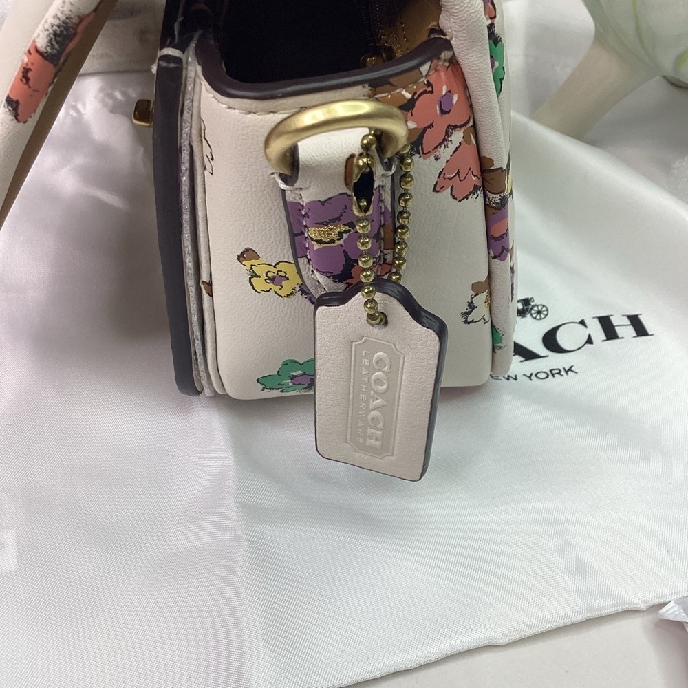 COACH DINKY 18 QUILTING FLORAL‎ BAG NAPPA LEATHER CHALK MULTI PURSE CROSSBODY - Picture 9 of 16